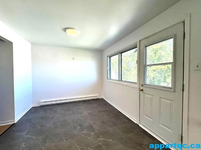Apartment for rent in Pointe-aux-Trembles, Montréal