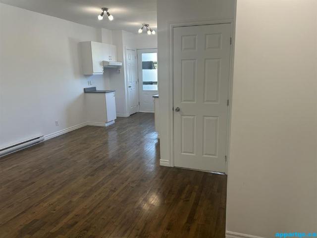 Apartment for rent in St. Leonard's, Quebec