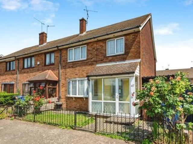 House for sale in Tilbury, Essex