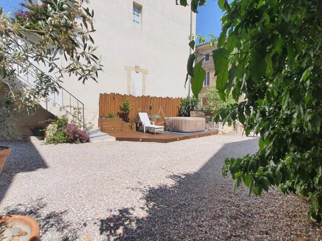Maison vente à Narbonne, Montredon-des-corbières