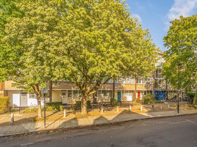 Apartment for rent in London Borough of Lambeth, Greater London