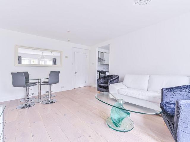 Apartment for rent in London Borough of Lambeth, Greater London