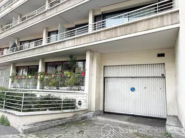 Garage vente à Bobigny, Vaux-montreuil