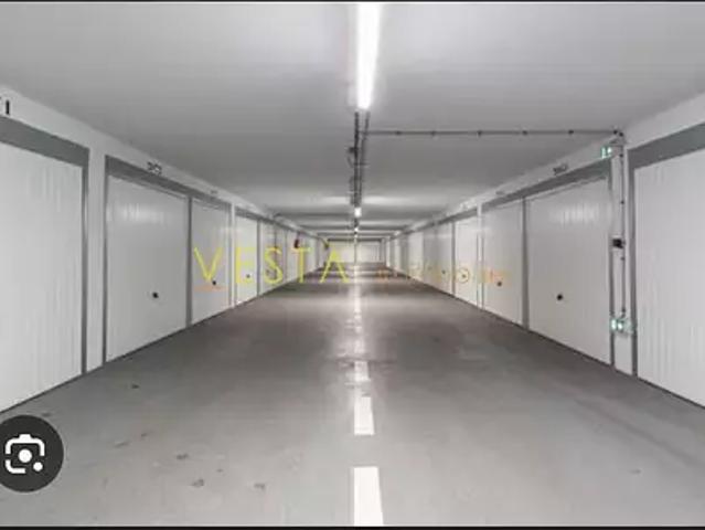 Garage vente à Bobigny, Vaux-montreuil