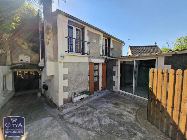 Maison vente à Saumur, Montreuil-bellay