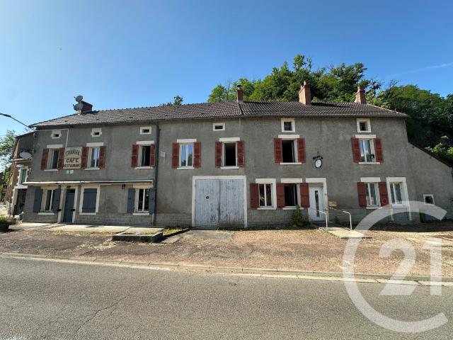 Maison vente à Clamecy, Montreuillon