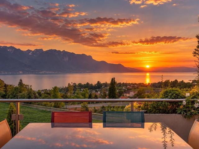 Reihenfamilienhaus kaufen in Veytaux, Waadt