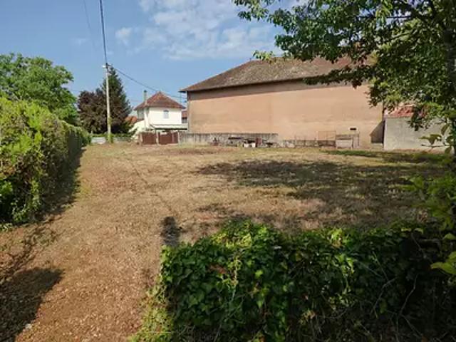 Terrain vente à Bourg-en-Bresse, Montrevel-en-bresse