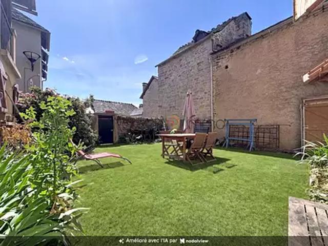 Maison vente à Mende, Montrodat