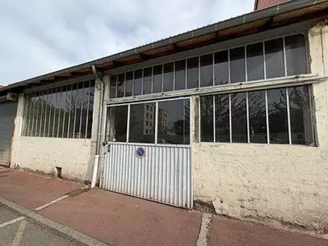 Garage location à Montbrison, Montrond-les-bains