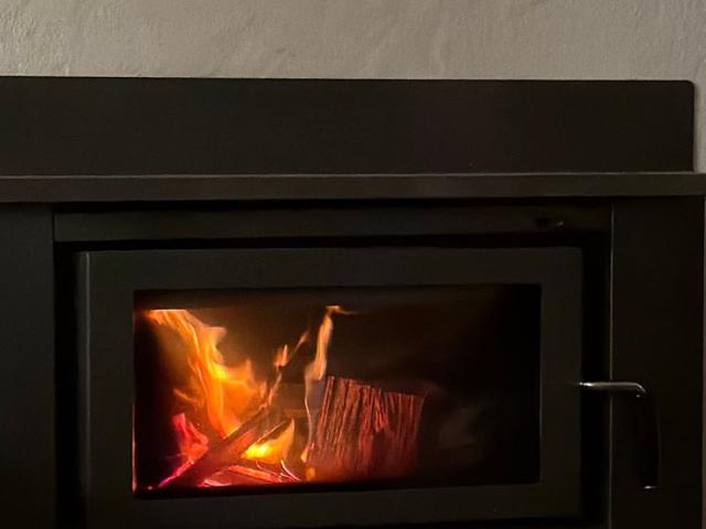 Room for rent in Camerons Creek, Victoria