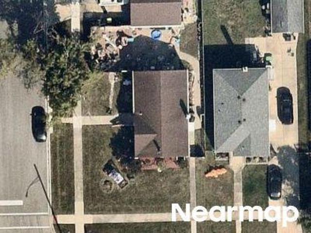 House for sale in Schiller Park, Illinois