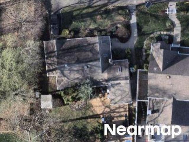 House for sale in Avenel, New Jersey