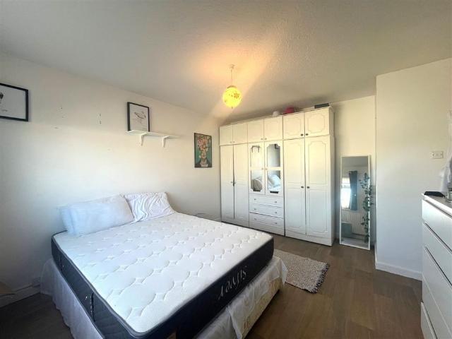 House to rent in Bluebell, North Tipperary