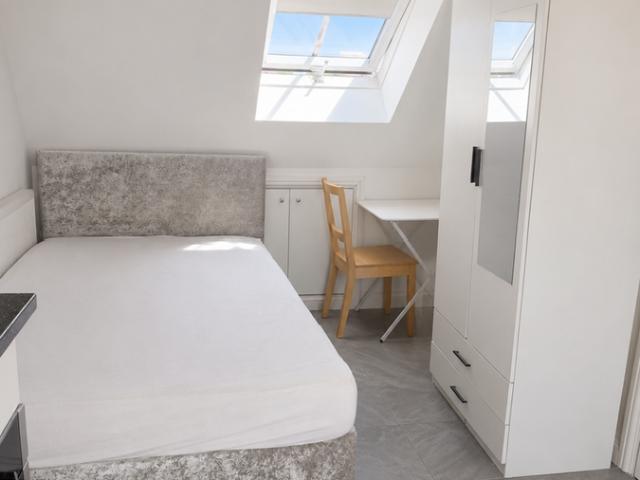 Apartment for rent in Colindale, Greater London