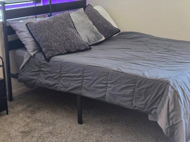 Room for rent in Laguna Beach, California