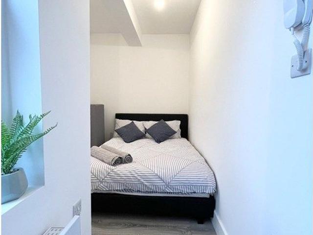Room for rent in Wealdstone, Greater London