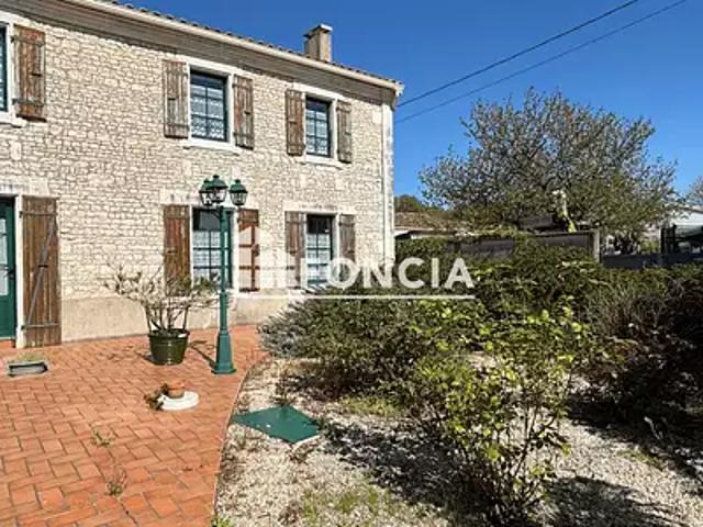 Maison vente à Montroy