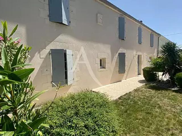 Maison vente à La Rochelle, Montroy