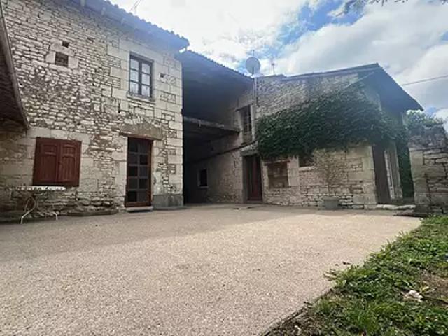 Maison vente à Châtellerault, Monts-sur-guesnes