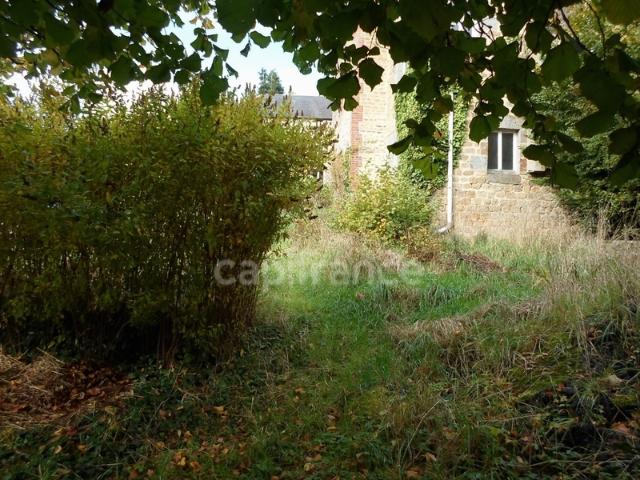 Maison vente à Montsecret, Montsecret-Clairefougère