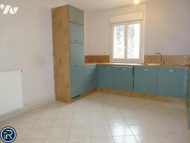 Maison location à Mayenne, Montsûrs