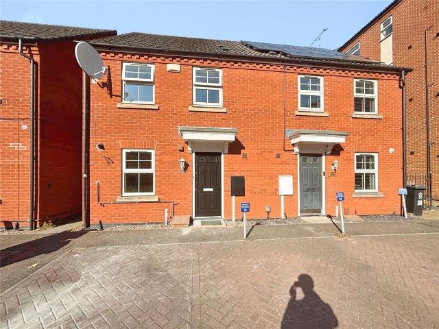House for rent in Black Friars, Old Wharf