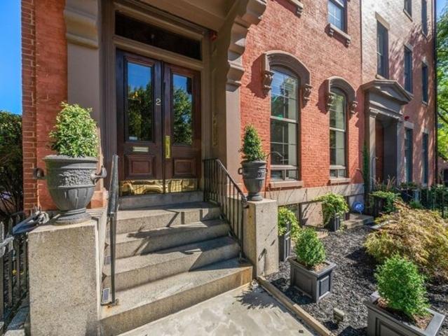 Condo for sale in Boston, Massachusetts