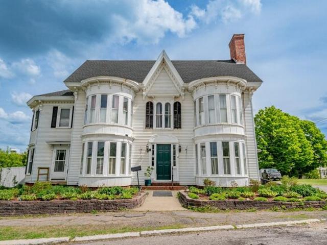 House for sale in Dover-Foxcroft, Piscataquis County