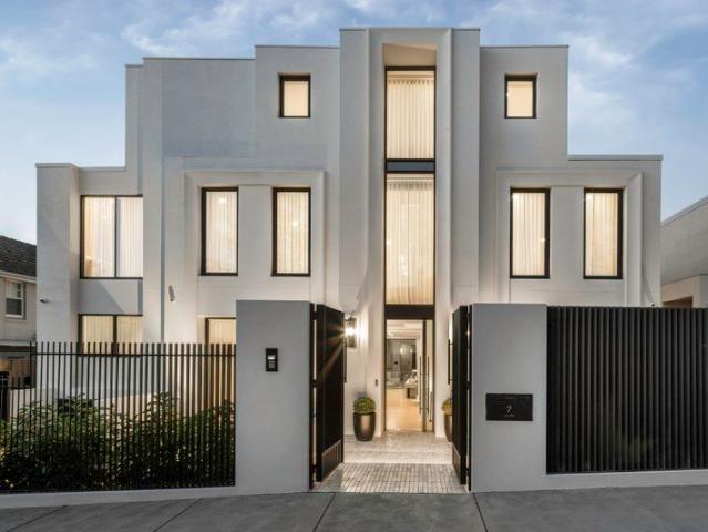 House for sale in Toorak, Melbourne