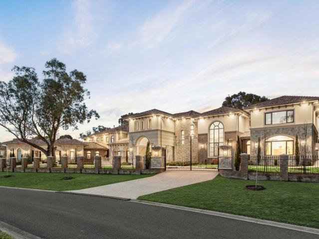 House for sale in Beaconsfield, Melbourne