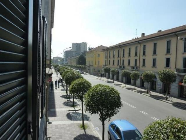 Box in affitto a Monza, Lombardia