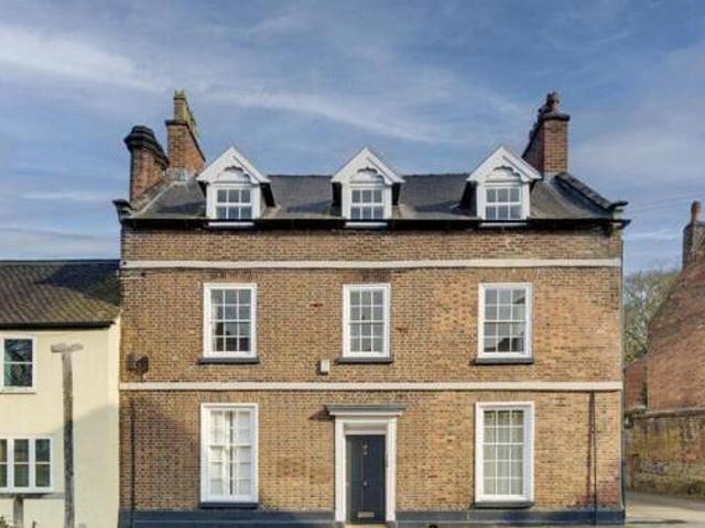 House for sale in Hightown, Congleton
