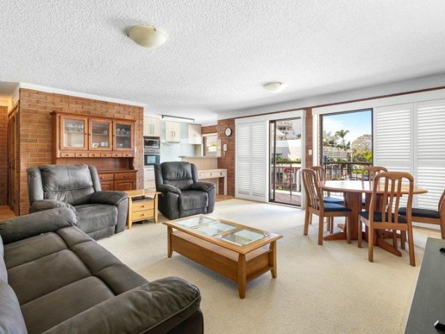 Apartment for sale in Kings Creek, Queensland