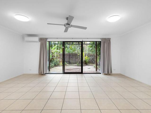 Townhouse for rent in Kings Creek, Queensland