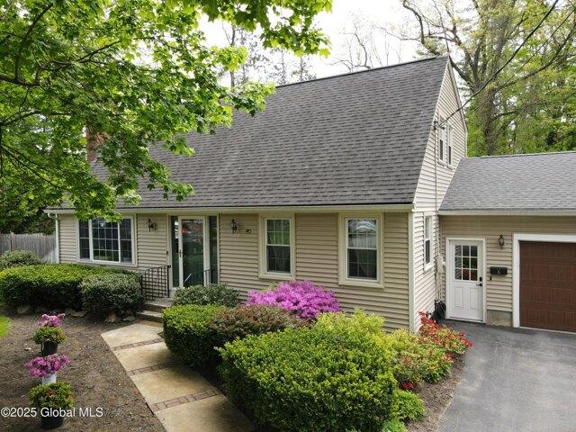 House for sale in Saratoga Springs