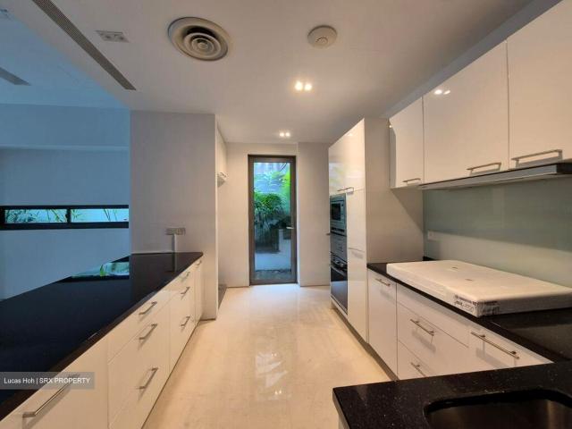 Apartment for sale in Ulu Pandan