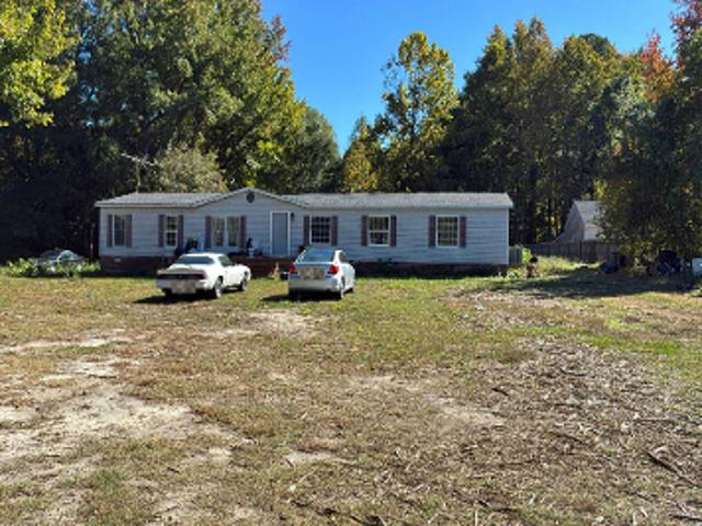 House for sale in Smithfield, Surry County
