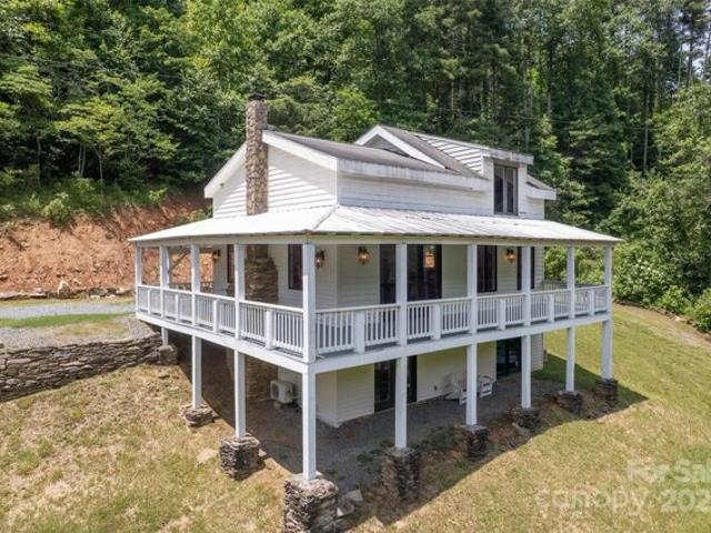 House for sale in Bryson City, North Carolina