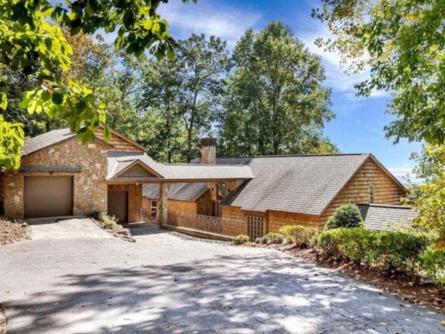 House for sale in Landrum