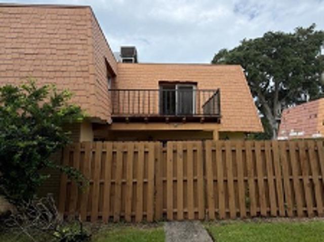 Townhouse for sale in Port Orange, Florida