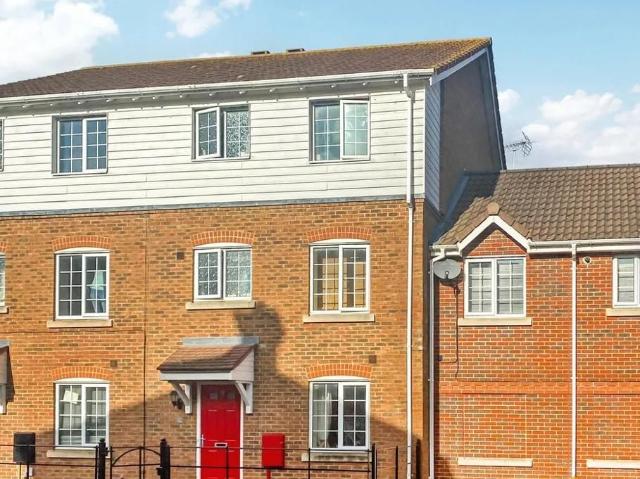 House for rent in Grove Park, Oad Street