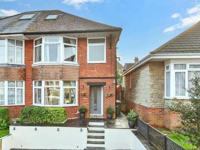 House for sale in Cowes, Isle of Wight