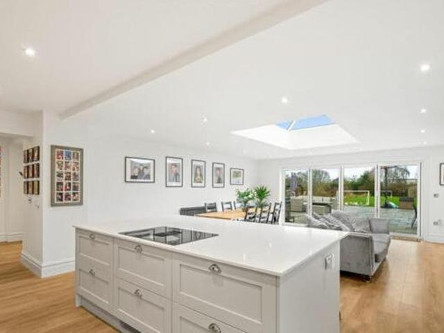 House for sale in Brayford, Lincolnshire