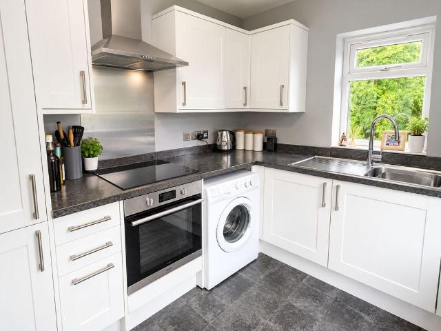 House for rent in Lower Halliford, Surrey