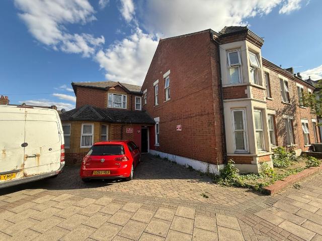 House for rent in Spring Park, Luton