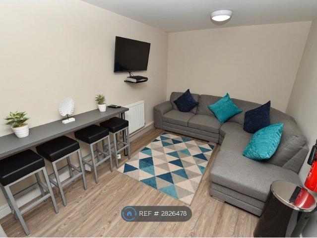 Room for rent in Roby Mill, Lancashire