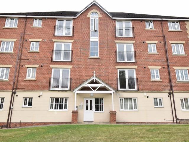 Apartment for rent in Paleside, Wakefield