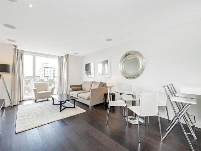 House for rent in Belgravia, Greater London