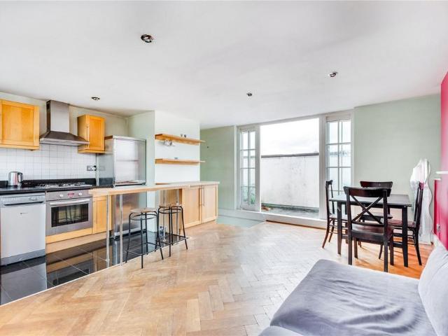 Apartment for rent in Fulham, Greater London